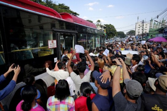 Myanmar Junta to release 3,113 prisoners, including 98 foreigners, on New Year's day Myanmar Junta to release 3,113 prisoners, including 98 foreigners, on New Year's day