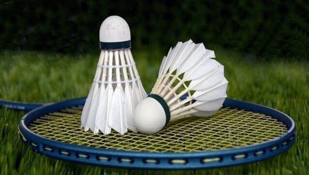 Badminton World Federation hands interim ban on new 'spin serve' Badminton World Federation hands interim ban on new 'spin serve'