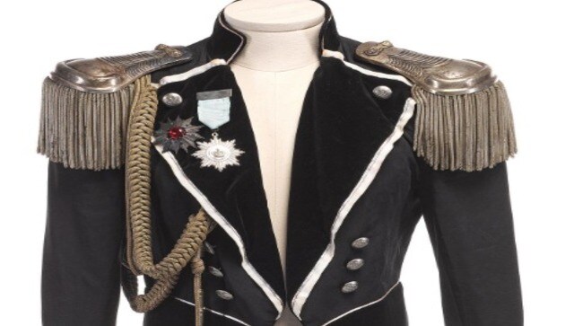 A costly ceremonial military-style jacket with counterfeit medals and an embroidered silk long-sleeved kimono with embroidery of Mercury’s cats, Delilah, Goliath, Oscar, Lily, Romeo, and Miko are also included in the collection. Image Courtesy: @frankbeveret/@Sotheby’s/Instagram A costly ceremonial military-style jacket with counterfeit medals and an embroidered silk long-sleeved kimono with embroidery of Mercury’s cats, Delilah, Goliath, Oscar, Lily, Romeo, and Miko are also included in the collection. Image Courtesy: @frankbeveret/@Sotheby’s/Instagram