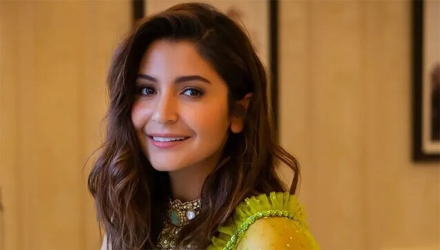 Throwback gold: When Anushka Sharma left the audience in splits with her British accent Throwback gold: When Anushka Sharma left the audience in splits with her British accent