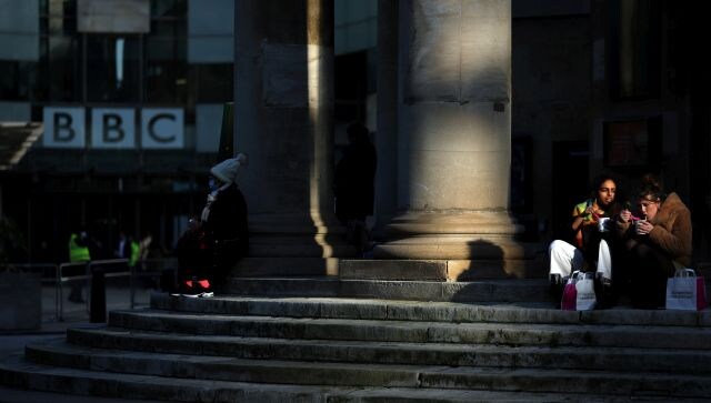 Twitter labels BBC as governmentfunded media Who owns UKs national broadcaster