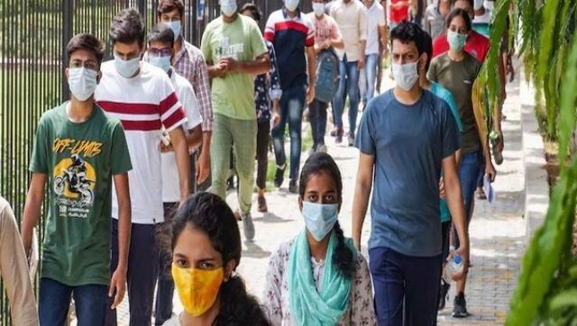 Remain cautious and wear mask, focus should be on clinical cases: Experts on Covid surge in Delhi Remain cautious and wear mask, focus should be on clinical cases: Experts on Covid surge in Delhi