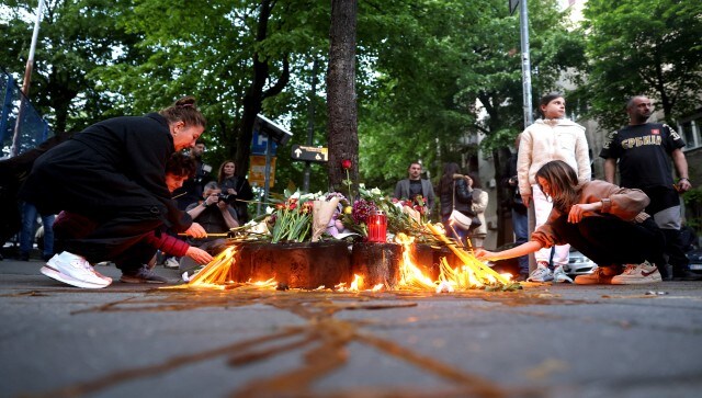 Serbian teachers’ unions announced protests and strikes to demand changes and warn about a crisis in the school system. Hundreds of students and their parents protested in front of the education ministry, demanding resignations. AP