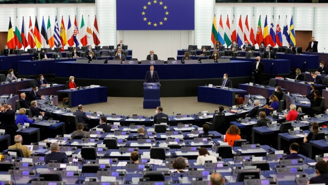 EU ministers back plan to reduce economic reliance on China