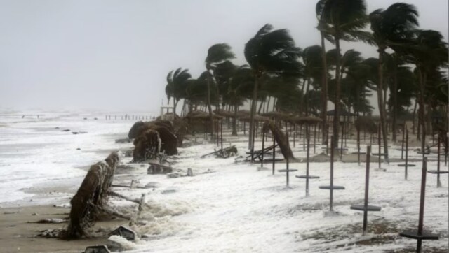 Thousands flee as Cyclone Mocha heads towards Bangladesh, Myanmar Thousands flee as Cyclone Mocha heads towards Bangladesh, Myanmar
