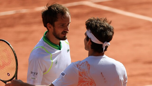 French Open 2023: Medvedev stunned by world No 172 Seyboth Wild; Swiatek, Jabeur ease into 2nd round