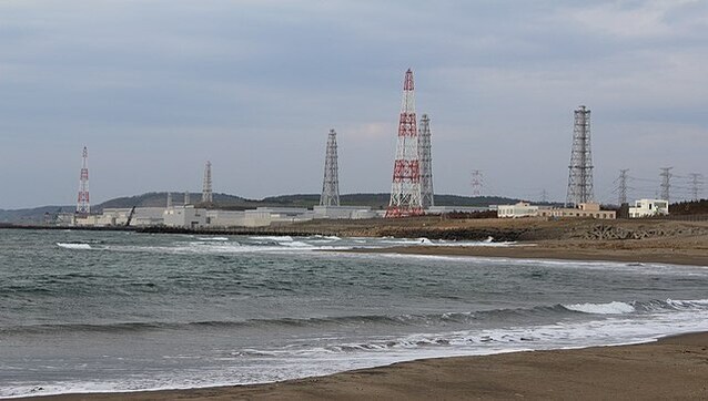 World’s biggest nuclear plant may stay shut as employee leaves important documents on car roof World’s biggest nuclear plant may stay shut as employee leaves important documents on car roof