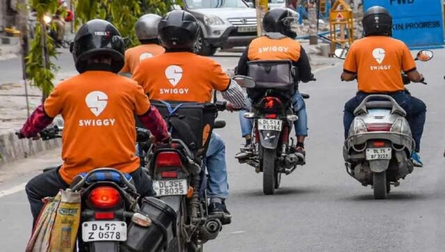 Foodtech major Swiggy gets costlier, starts charging consumers ‘platform fee’