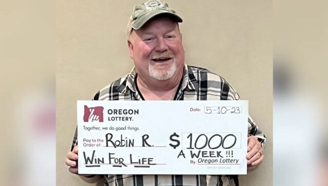 US truck driver wins lifetime lottery, to get Rs 82,000 every week