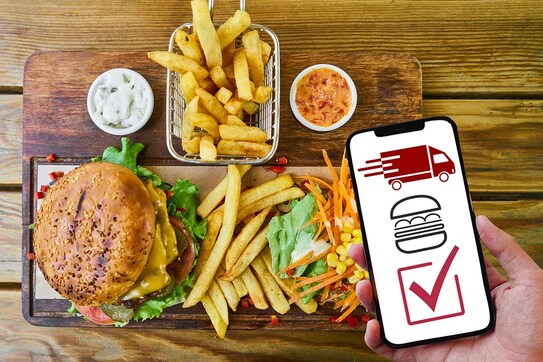 It’s raining food delivery apps in India: Does this mean cheaper services? It’s raining food delivery apps in India: Does this mean cheaper services?