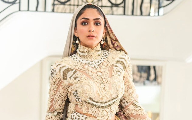 Mrunal Thakur is acing her fashion game with one look after another at the ongoing Cannes Film Festival. She has already successfully made two viral moments with two iconic fashion moments.