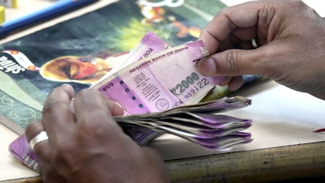 Gold Rush: How jewellers are benefitting from RBI’s decision to withdraw Rs 2000 notes