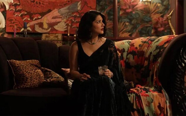 The eagerly awaited teaser for Anurag Kashyap’s upcoming police noir film, “Kennedy,” has just been released. Without revealing much and yet keeping the curiosity quotient high, this teaser has raised our expectations for the trailer of the film. While the police noir genre is all set to be explored in a film in India, the teaser also shows Sunny Leone, in an extremely interesting look.