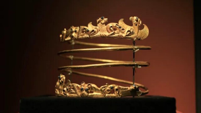 Top Dutch court upholds decision awarding Crimean gold artefacts to Ukraine Top Dutch court upholds decision awarding Crimean gold artefacts to Ukraine