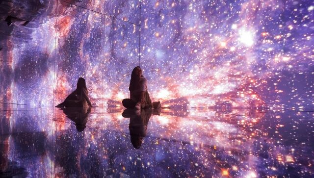 Brazil opened a visually stunning digital exhibition called ‘Mar de Espelhos’ or ‘Sea of Mirrors’ on Thursday (15 June) at Aquario in Rio de Janeiro. <span style="font-weight: 400;">Visitors can have an interactive experience through these mirror installations that pay homage to nature and the universe.</span> Reuters Brazil opened a visually stunning digital exhibition called ‘Mar de Espelhos’ or ‘Sea of Mirrors’ on Thursday (15 June) at Aquario in Rio de Janeiro. <span style="font-weight: 400;">Visitors can have an interactive experience through these mirror installations that pay homage to nature and the universe.</span> Reuters