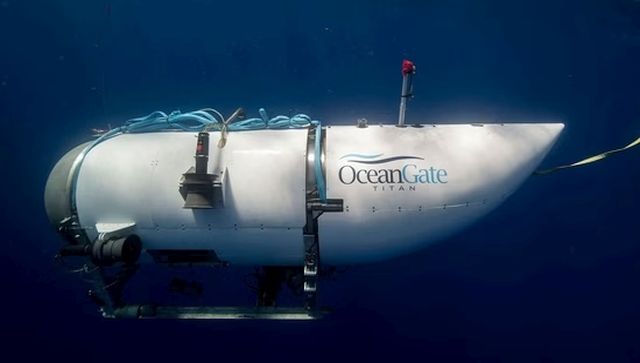 What could have led to the catastrophic implosion of the Titanic submersible