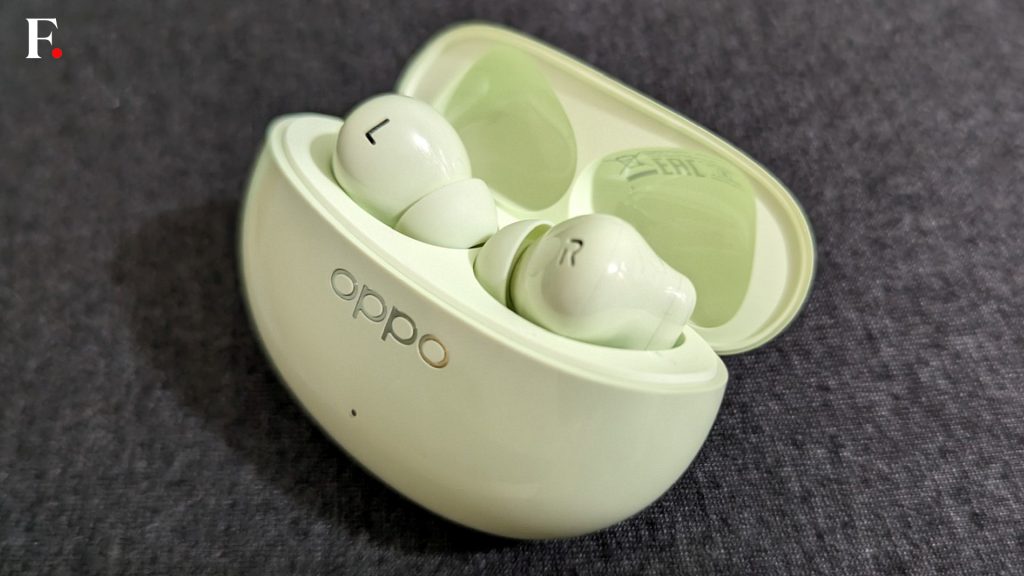Oppo Enco Air3 Pro Review Design1