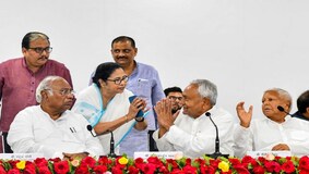Congress opposes Centre’s Delhi ordinance, AAP agrees to attend Opposition meet; now Khera says ‘no link’ 2 Opposition