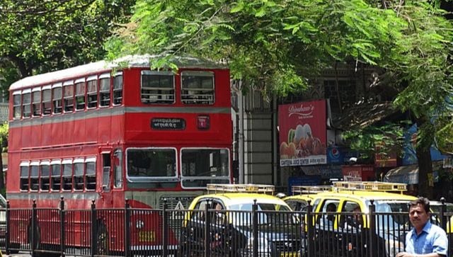 mumbai red double-decker buses