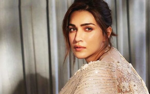 Koffee With Karan 8: Kriti Sanon takes legal action against false articles, here's what the matter is
