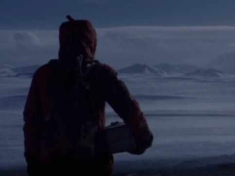 Arctic trailer: Mads Mikkelsen battles blizzards and bears in Joe Penna's survival thriller Arctic trailer: Mads Mikkelsen battles blizzards and bears in Joe Penna's survival thriller