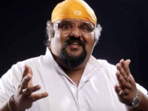 Bengali singer and music composer Pratik Choudhury passes away aged 55 due to cardiac arrest Bengali singer and music composer Pratik Choudhury passes away aged 55 due to cardiac arrest