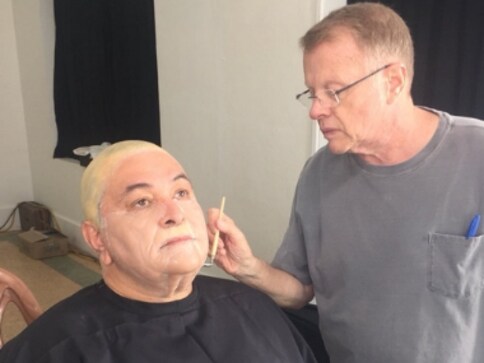 Oscars 2019: Rishi Kapoor congratulates Kapoor & Sons makeup artist Greg Cannom on his win for Vice Oscars 2019: Rishi Kapoor congratulates Kapoor & Sons makeup artist Greg Cannom on his win for Vice