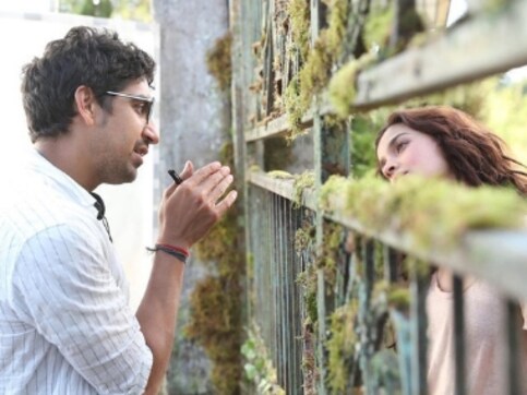 Ayan Mukerji's note on Alia Bhatt; Sonam Kapoor's throwback to Warner Bros tour: Social Media Stalkers' Guide Ayan Mukerji's note on Alia Bhatt; Sonam Kapoor's throwback to Warner Bros tour: Social Media Stalkers' Guide