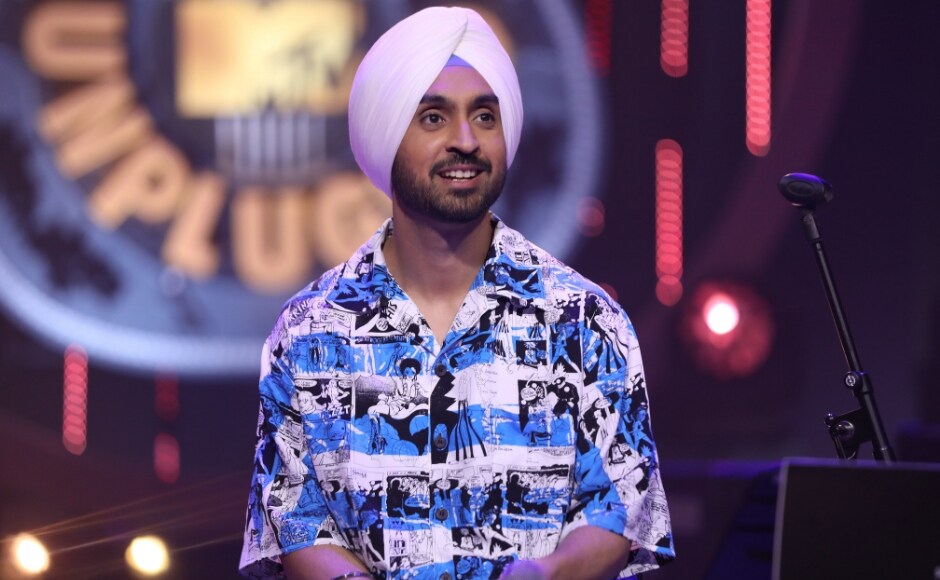 Diljit Dosanjh performed a cover version of his song Jind Mahi Aja Ve in the newest episode Diljit Dosanjh performed a cover version of his song Jind Mahi Aja Ve in the newest episode