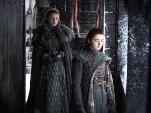 Game of Thrones season 8 episode 3: Sophie Turner congratulates Maisie Williams on heroic Arya Stark moment Game of Thrones season 8 episode 3: Sophie Turner congratulates Maisie Williams on heroic Arya Stark moment
