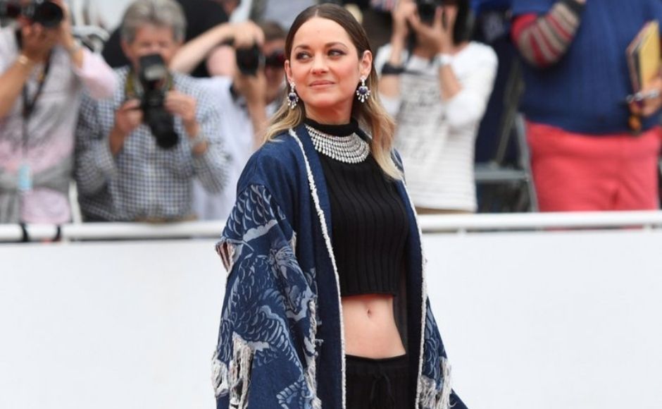 Marion Cottilard poses on the Cannes red carpet before the screening of Matthias and Maxime. Twitter Marion Cottilard poses on the Cannes red carpet before the screening of Matthias and Maxime. Twitter