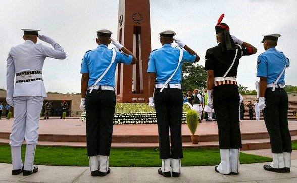 Kargil Vijay Diwas 2019: India celebrates historic win; Narendra Modi, Rajnath Singh pay homage to war heroes
