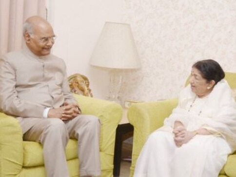 Ram Nath Kovind meets Lata Mangeshkar in Mumbai, says singer 'has sweetened our lives with her melody' Ram Nath Kovind meets Lata Mangeshkar in Mumbai, says singer 'has sweetened our lives with her melody'