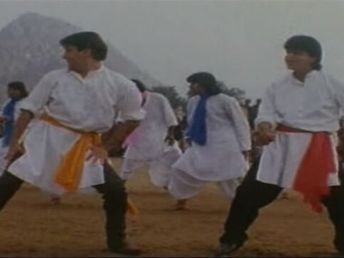 Bhangra Paa Le: Salman Khan, SRK's iconic Karan Arjun song to be recreated for Sneha Taurani's film Bhangra Paa Le: Salman Khan, SRK's iconic Karan Arjun song to be recreated for Sneha Taurani's film