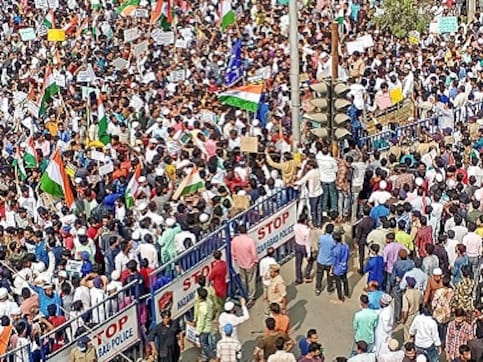 Opposition steps up anti-CAA protests: 'Satyagraha' at Raj Ghat, massive rally in Chennai; demonstrations in Delhi, Tamil Nadu, Kerala, Assam Opposition steps up anti-CAA protests: 'Satyagraha' at Raj Ghat, massive rally in Chennai; demonstrations in Delhi, Tamil Nadu, Kerala, Assam