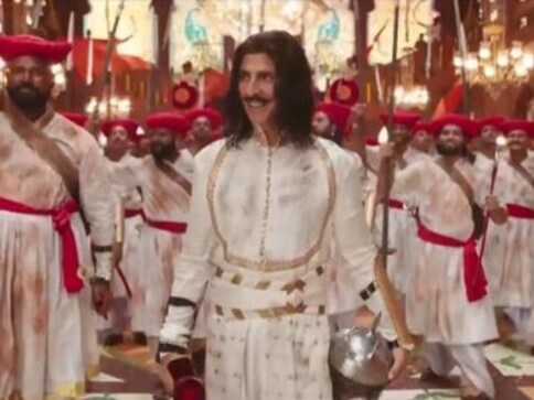 Complaint filed against Akshay Kumar for allegedly mocking Maratha soldiers in new Nirma ad