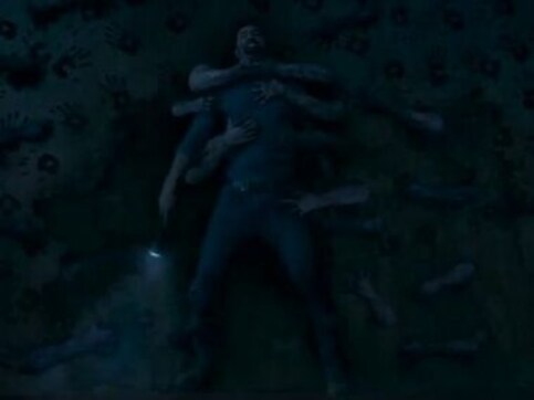 Bhoot: Part One - The Haunted Ship teaser — Vicky Kaushal is petrified to see his face painted with bloody hand prints Bhoot: Part One - The Haunted Ship teaser — Vicky Kaushal is petrified to see his face painted with bloody hand prints