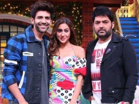 Kartik Aaryan, Sara Ali Khan promote Imtiaz Ali's romantic drama Love Aaj Kal on The Kapil Sharma Show Kartik Aaryan, Sara Ali Khan promote Imtiaz Ali's romantic drama Love Aaj Kal on The Kapil Sharma Show