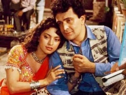 Rishi Kapoor passes away: Juhi Chawla recalls shooting with the late actor in his final days for their unfinished film Sharmaji Namkeen Rishi Kapoor passes away: Juhi Chawla recalls shooting with the late actor in his final days for their unfinished film Sharmaji Namkeen