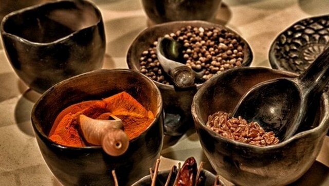 ITC to acquire spice manufacturer Sunrise Foods; to augment product portfolio, boost FMCG revenue by 7% ITC to acquire spice manufacturer Sunrise Foods; to augment product portfolio, boost FMCG revenue by 7%