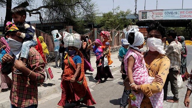 Shramik Special train with 682 passengers leaves Pune for Jharkhand; 100th train to depart from city since 1 May Shramik Special train with 682 passengers leaves Pune for Jharkhand; 100th train to depart from city since 1 May
