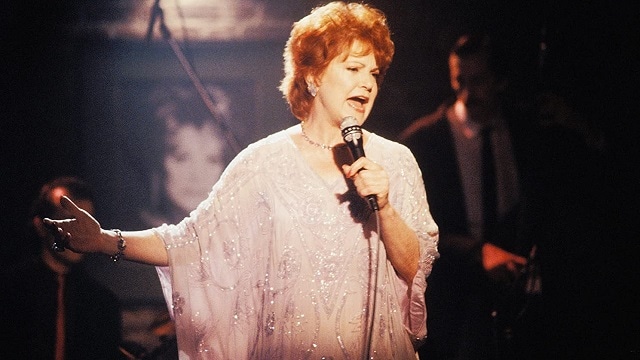 Annie Ross, veteran jazz singer-turned-actor known for her 1952 hit song Twisted, passes away at 89
