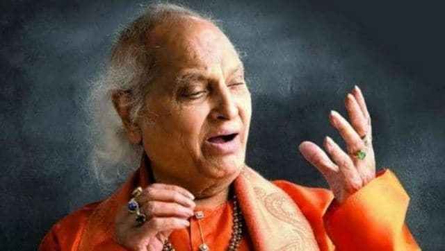 Pandit Jasraj passes away: Lata Mangeshkar, Javed Akhtar, Asha Bhosle mourn classical vocalist's demise Pandit Jasraj passes away: Lata Mangeshkar, Javed Akhtar, Asha Bhosle mourn classical vocalist's demise