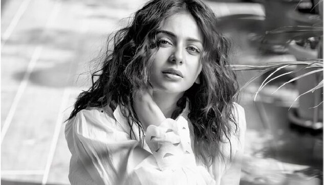 Rakul Preet Singh joins Ayushmann Khurrana in Anubhuti Kashyap's campus comedy Doctor G