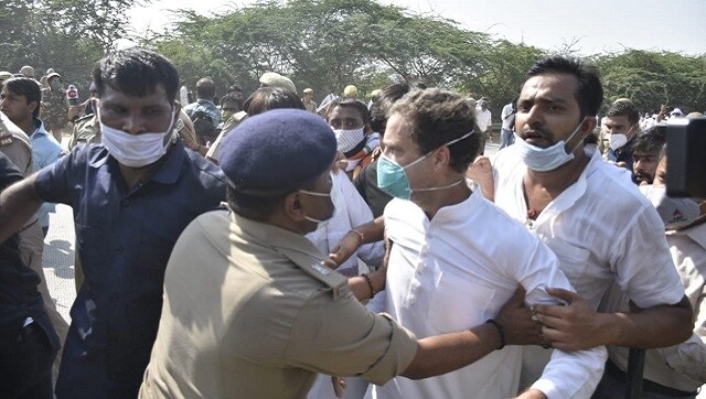 'Not Rahul, democracy has been pushed down': Twitterati applaud Gandhis after leaders roughed up, detained on way to Hathras 'Not Rahul, democracy has been pushed down': Twitterati applaud Gandhis after leaders roughed up, detained on way to Hathras