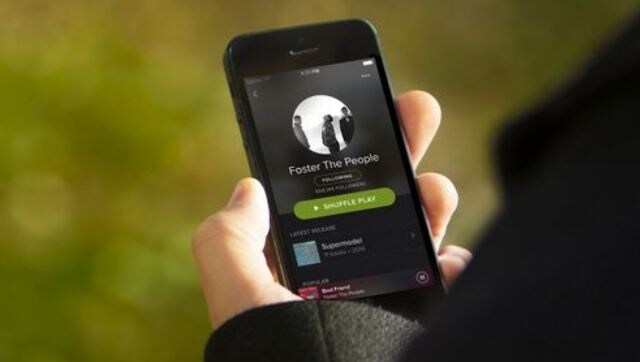 Spotify, Apple, other streaming platforms account for 62 percent of global music revenue, study claims