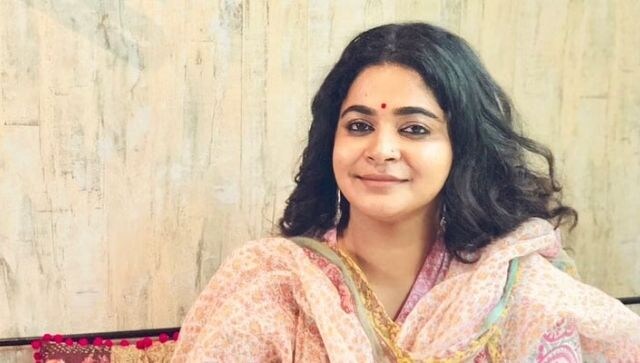 'Not a movie, a life experience': Ashwiny Iyer Tiwari discusses film on Infosys co-founder NR Narayana Murthy, wife, author Sudha 'Not a movie, a life experience': Ashwiny Iyer Tiwari discusses film on Infosys co-founder NR Narayana Murthy, wife, author Sudha
