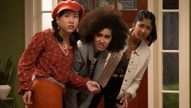 Never Have I Ever Season 2 to premiere on Netflix on 15 July, Maitreyi Ramakrishnan announces Never Have I Ever Season 2 to premiere on Netflix on 15 July, Maitreyi Ramakrishnan announces