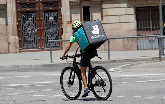 Amazon says it is following order that bars Deliveroo loan Amazon says it is following order that bars Deliveroo loan