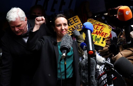 UK extradition decision a victory for Assange, not press freedom, lawyers and campaigners say UK extradition decision a victory for Assange, not press freedom, lawyers and campaigners say